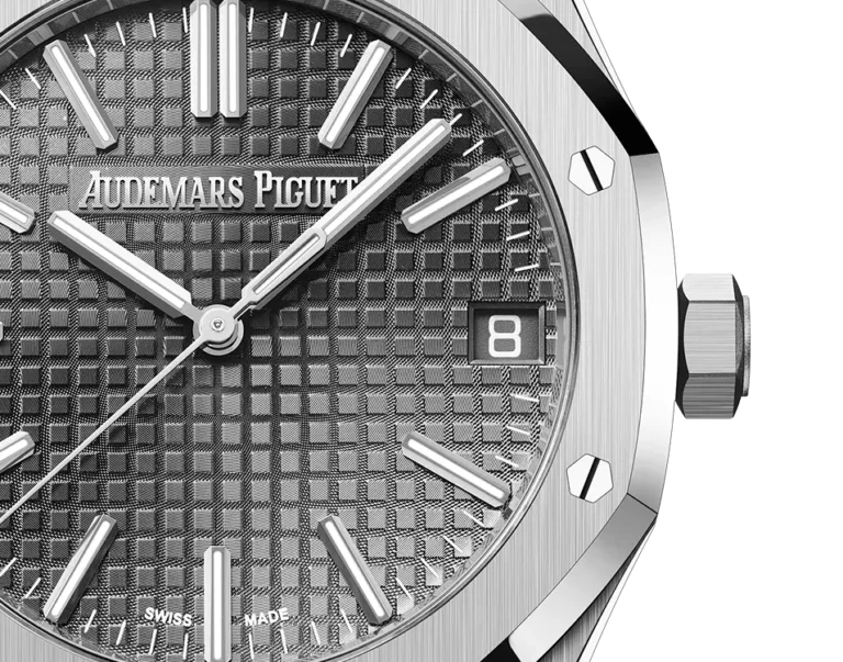 ROYAL OAK SERIES AUTOMATIC WINDING WATCH  5O ANNIVERSARY EDITION  Ref. 15510ST.OO.1320ST.05 - Image 3